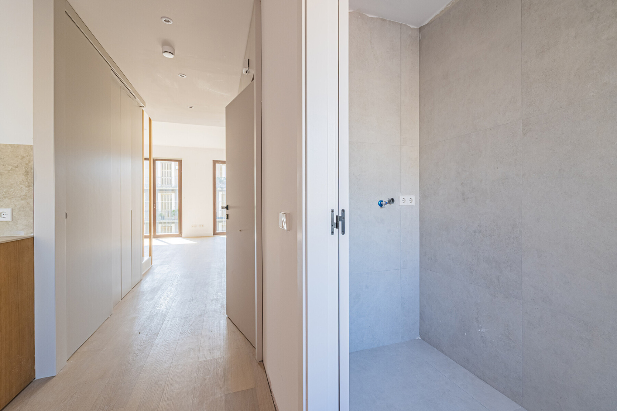  Newly constructed duplex penthouse near the beach - 物件實景