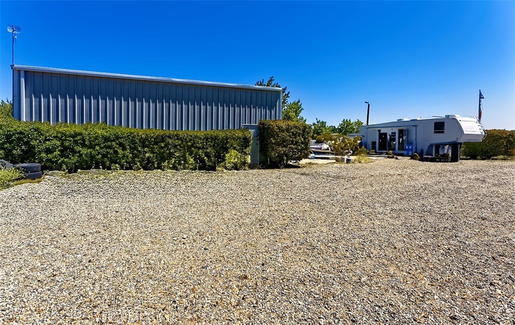 Oak Hills, California, 92344, United States, 4 Bedrooms Bedrooms, ,3 BathroomsBathrooms,Residential,For Sale,1942623