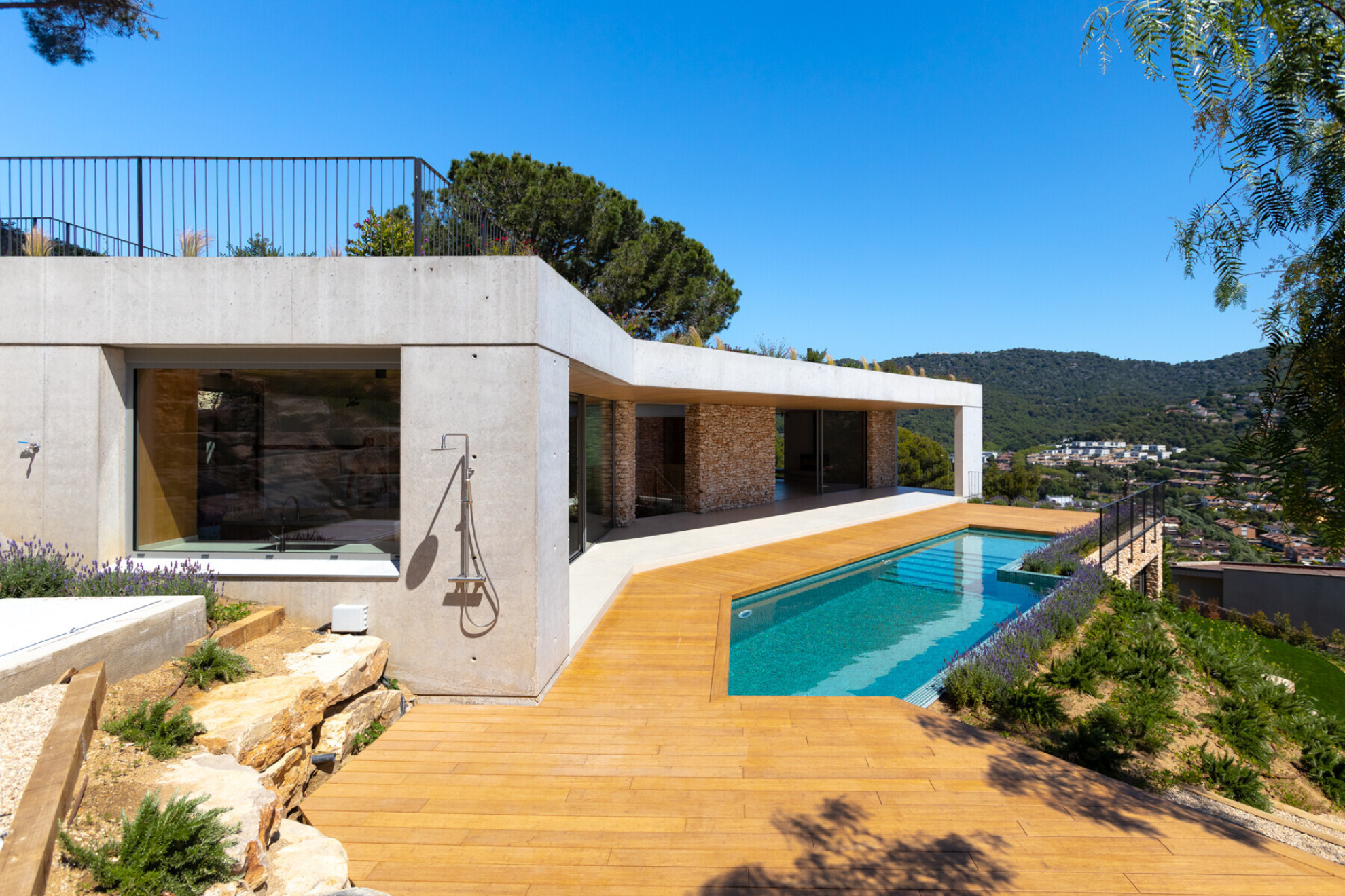 Spectacular new contemporary house with sea views in Cabrils - 物件實景