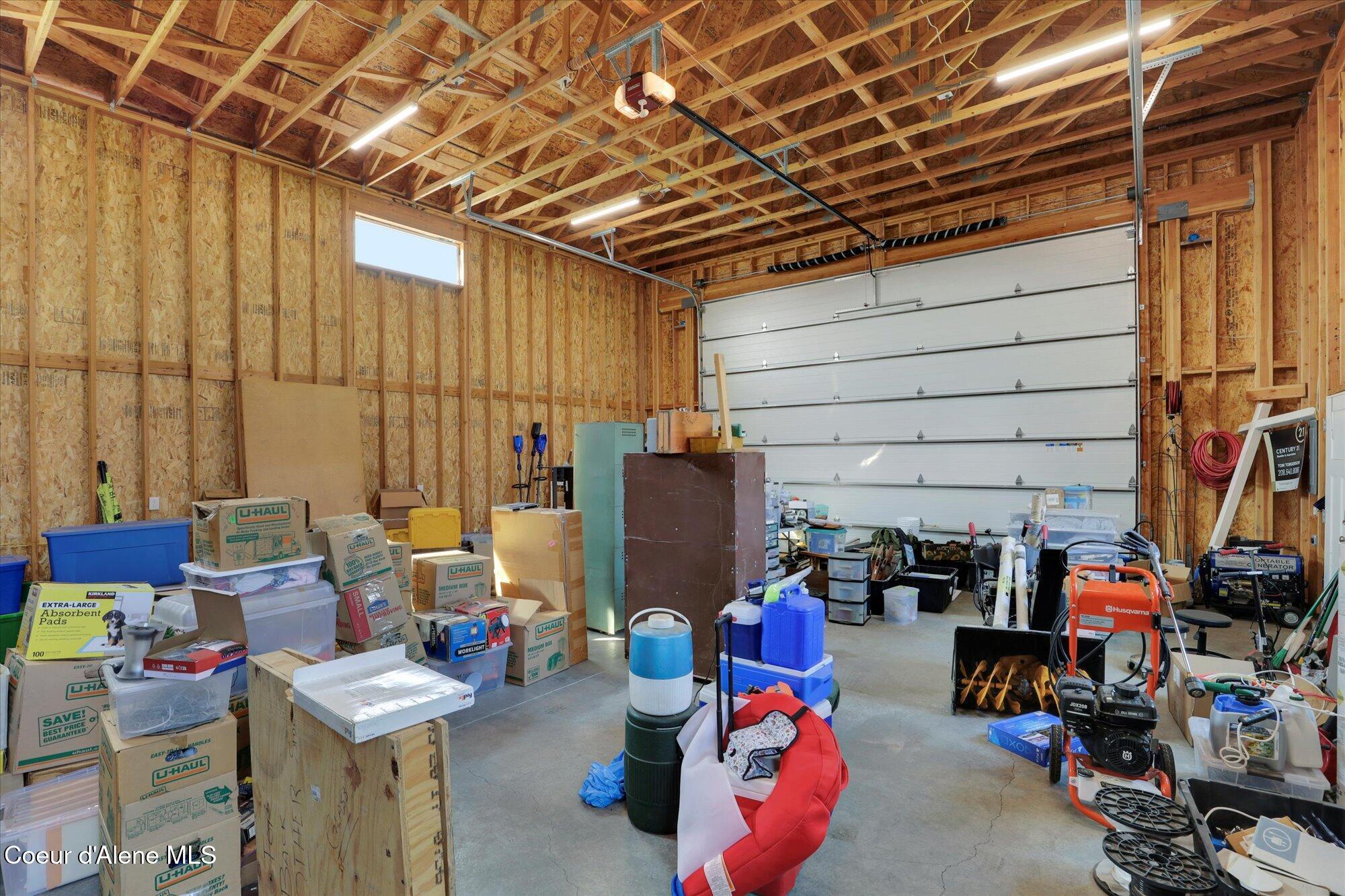 Post Falls, Idaho, 83854, United States, 5 Bedrooms Bedrooms, ,5 BathroomsBathrooms,Residential,For Sale,1981569