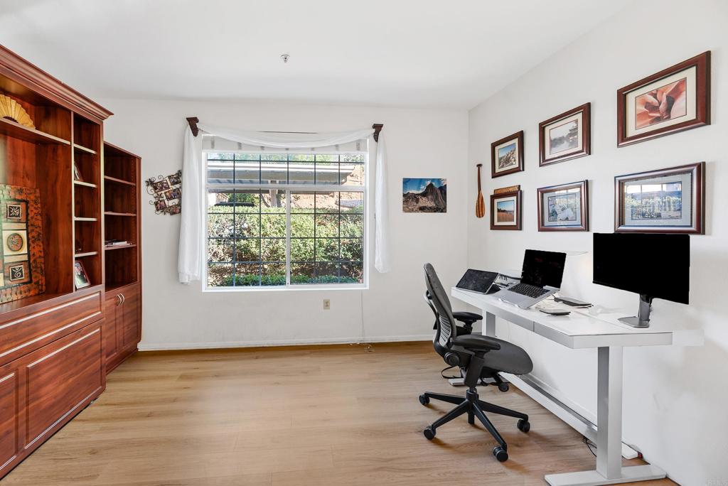 San Diego, California, 92128, United States, 2 Bedrooms Bedrooms, ,2 BathroomsBathrooms,Residential,For Sale,2001804