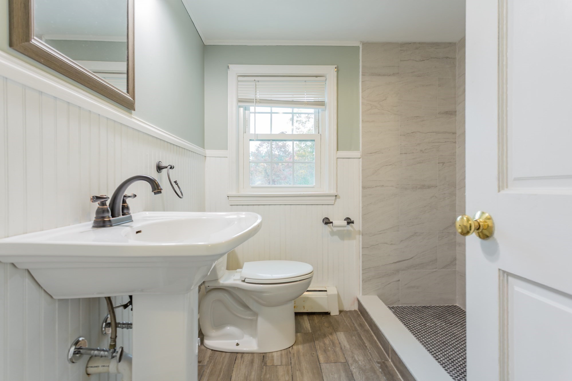 Raynham, Massachusetts, 02767, United States, 4 Bedrooms Bedrooms, ,3 BathroomsBathrooms,Residential,For Sale,1989927