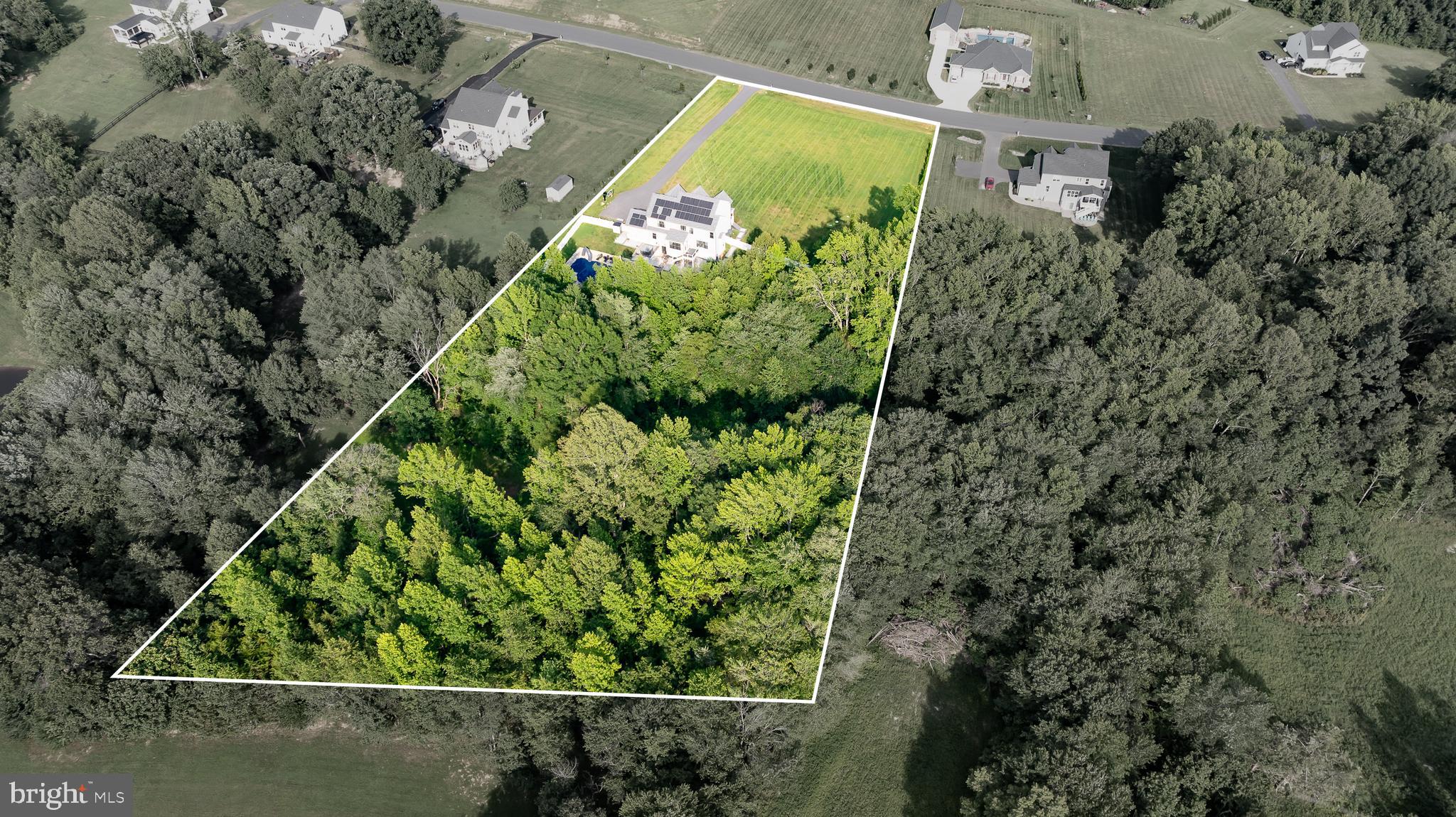 Fredericksburg, Virginia, 22407, United States, 6 Bedrooms Bedrooms, ,5 BathroomsBathrooms,Residential,For Sale,1914658