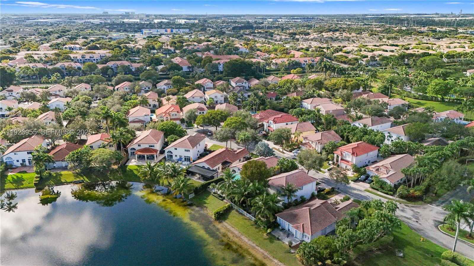 Doral, Florida, 33178, United States, 3 Bedrooms Bedrooms, ,3 BathroomsBathrooms,Residential,For Sale,2000921