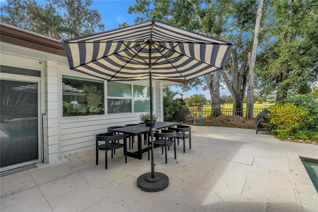 St Petersburg, Florida, 33704, United States, 4 Bedrooms Bedrooms, ,4 BathroomsBathrooms,Residential,For Sale,1991901