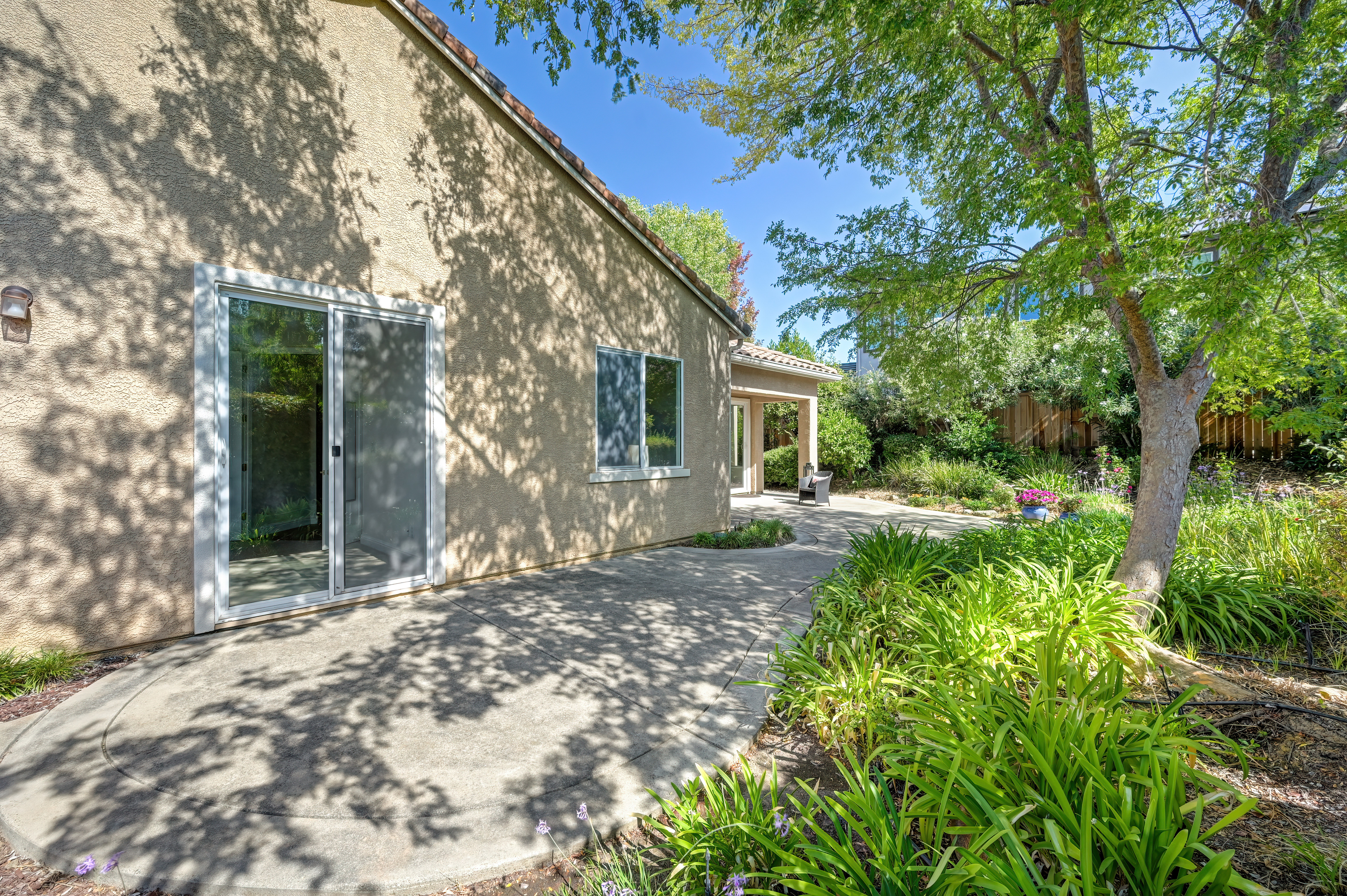  516 Montecito Court, El Dorado Hills, CA 95762 - 物件實景