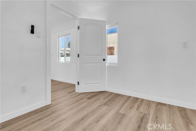 Lynwood, California, 90262, United States, 1 Bedroom Bedrooms, ,1 BathroomBathrooms,Residential,For Sale,1935434