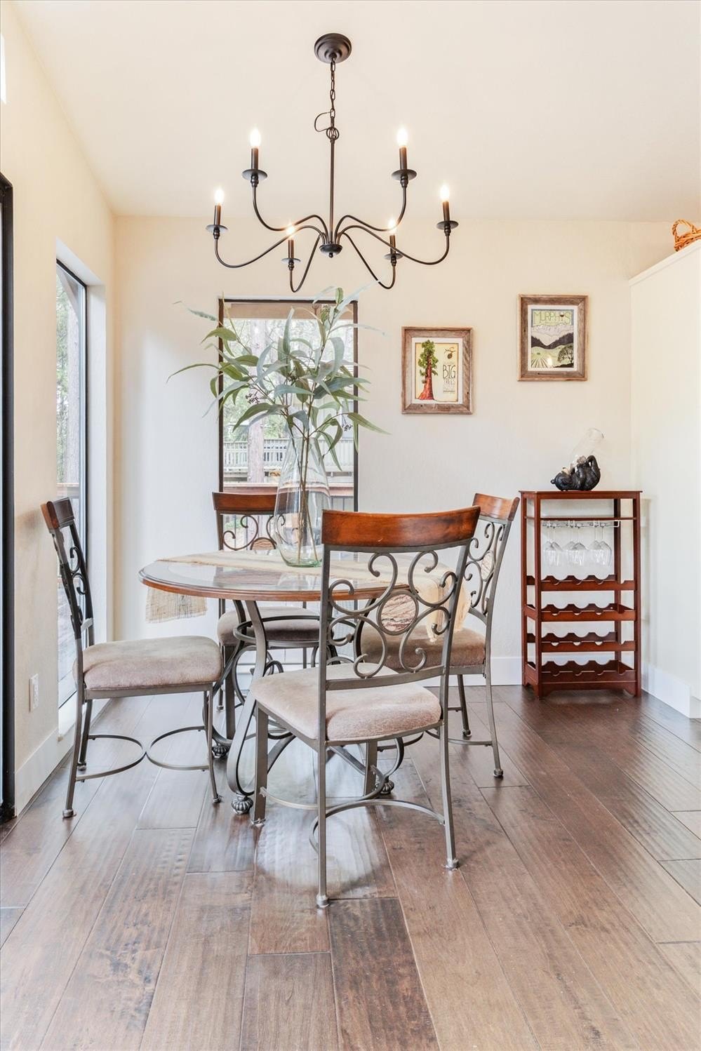 Murphys, California, 95247, United States, 4 Bedrooms Bedrooms, ,3 BathroomsBathrooms,Residential,For Sale,1981649