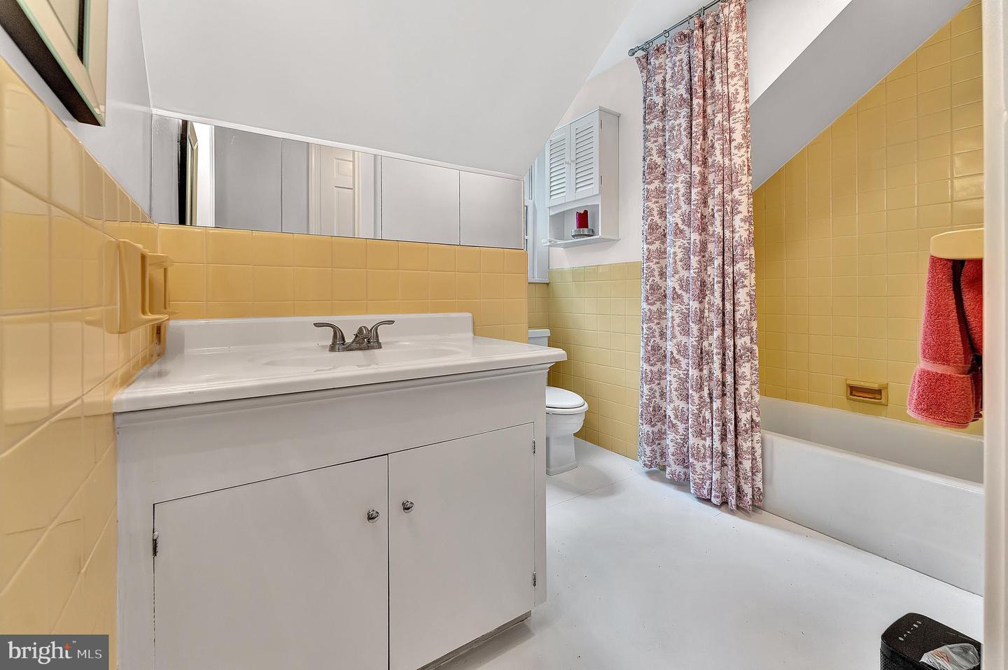 Princeton, New Jersey, 08540, United States, 5 Bedrooms Bedrooms, ,5 BathroomsBathrooms,Residential,For Sale,1947040