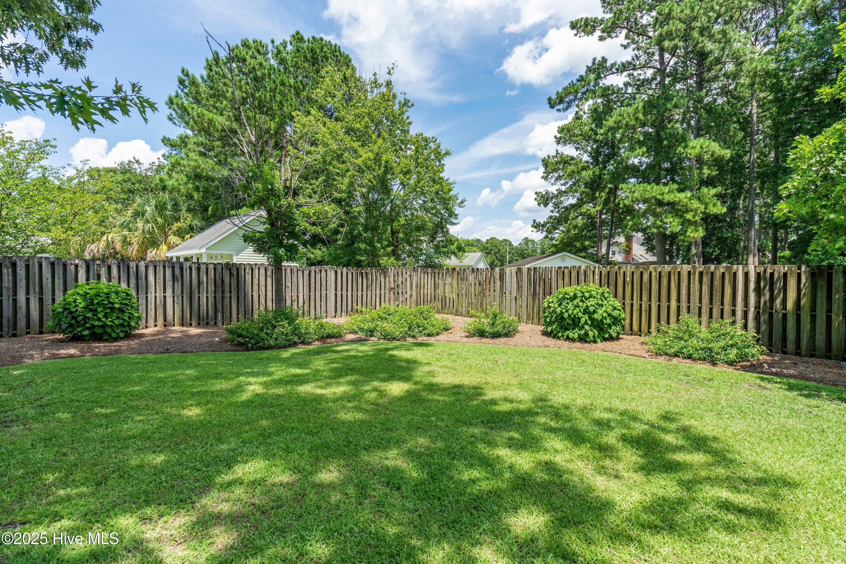 Jacksonville, North Carolina, 28540, United States, 5 Bedrooms Bedrooms, ,4 BathroomsBathrooms,Residential,For Sale,1889954