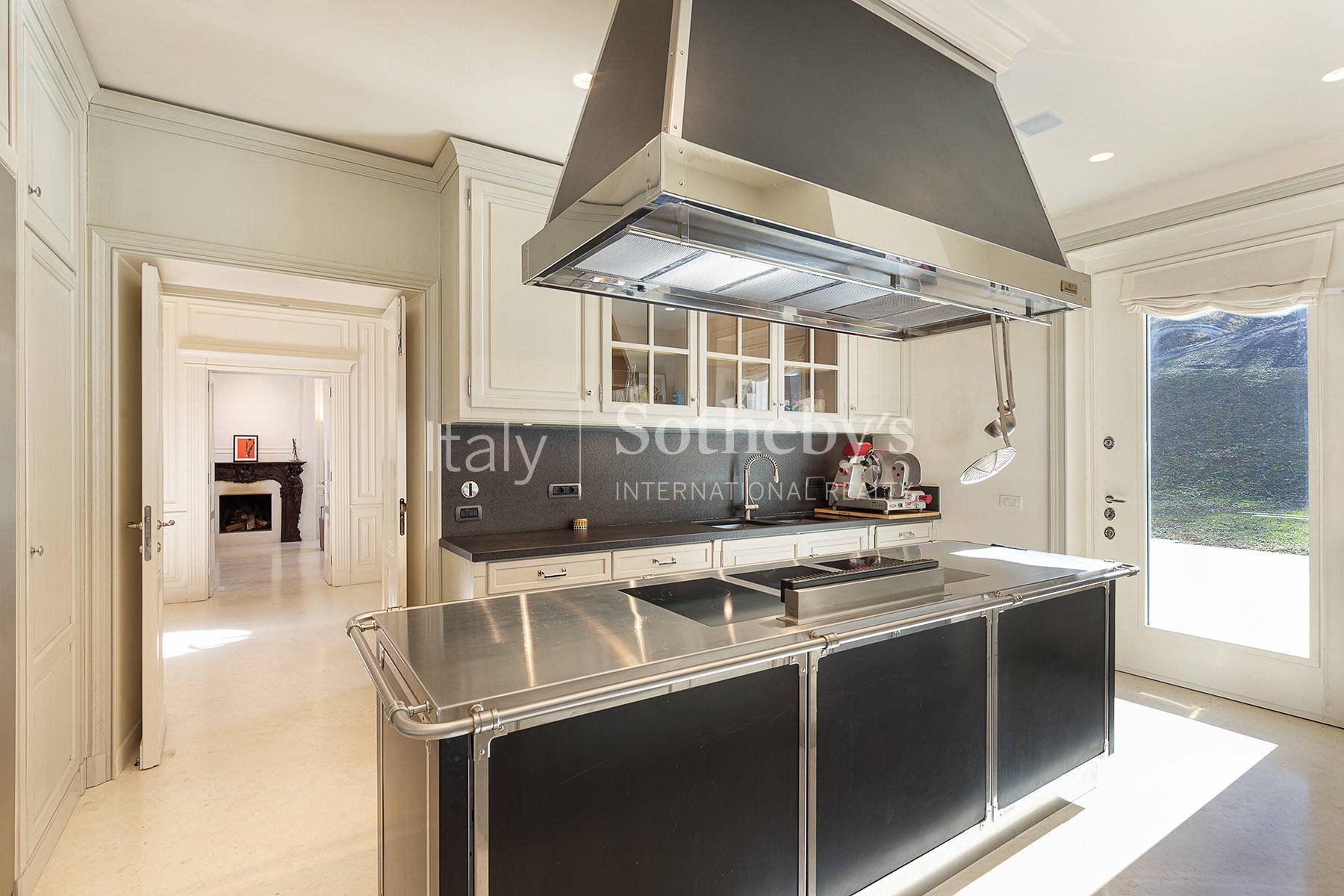  Elegant Hilltop Estate with Private Spa in Oltrepò Pavese - 物件實景