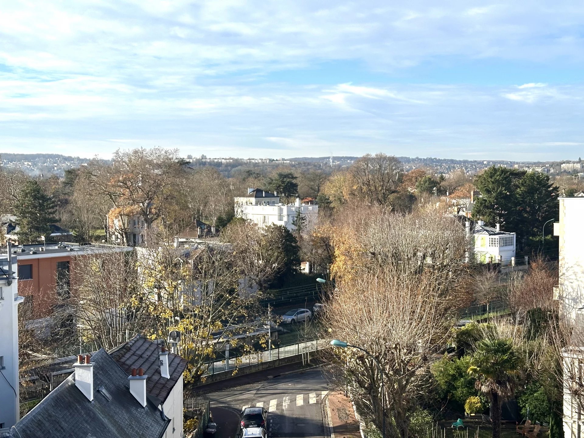 Le Vésinet, Île-de-France, 78110, FR, 2 Bedrooms Bedrooms, ,1 BathroomBathrooms,Residential,For Sale,2003303