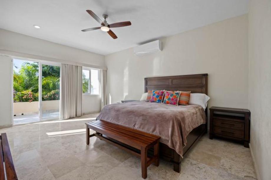 Puerto Vallarta, Jalisco, 48290, Mexico, 2 Bedrooms Bedrooms, ,2 BathroomsBathrooms,Residential,For Sale,1688544
