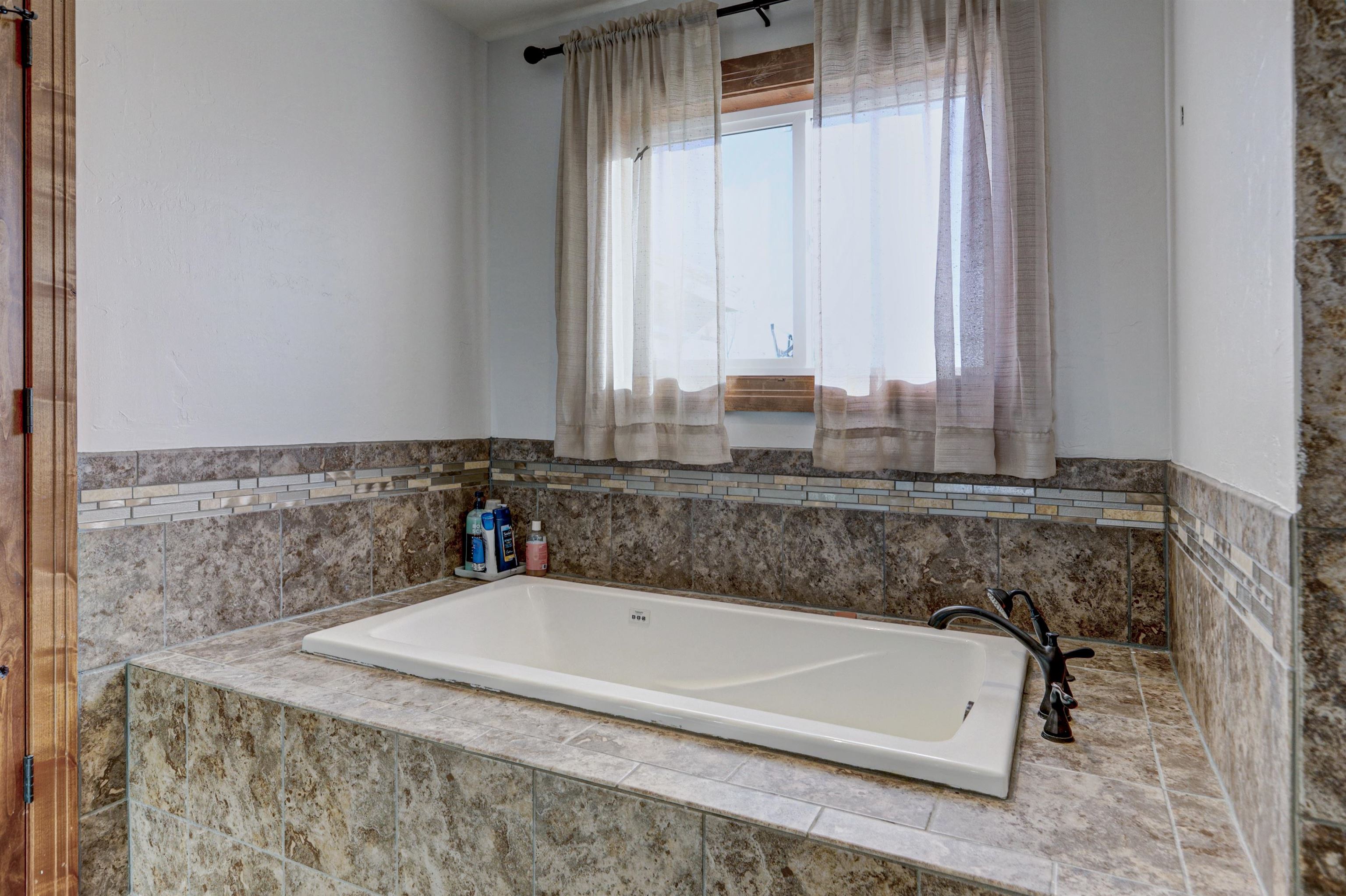 Pulaski, Wisconsin, 54162, United States, 3 Bedrooms Bedrooms, ,3 BathroomsBathrooms,Residential,For Sale,1975627