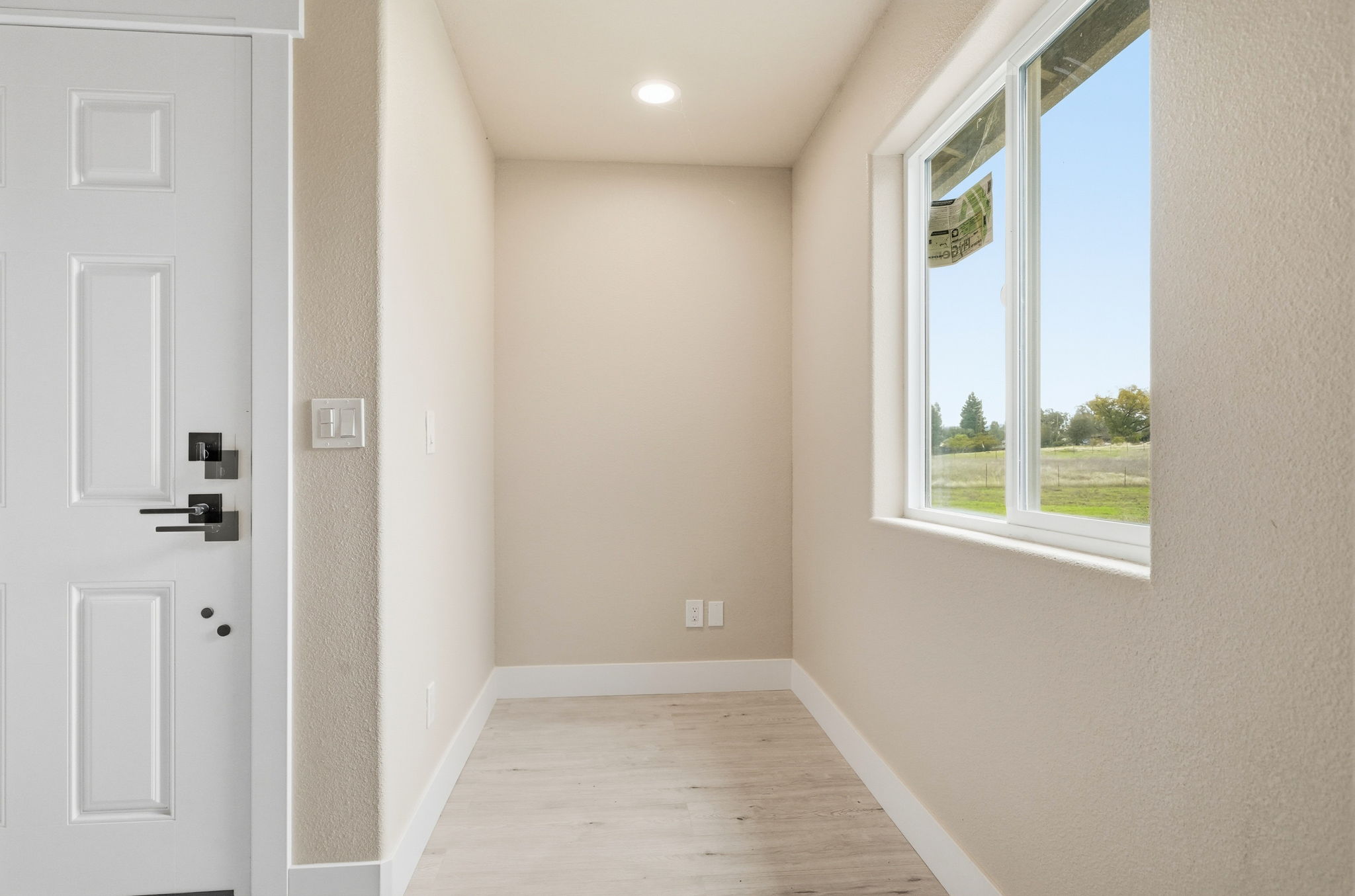 Redding, California, 96003, United States, 5 Bedrooms Bedrooms, ,4 BathroomsBathrooms,Residential,For Sale,2006033