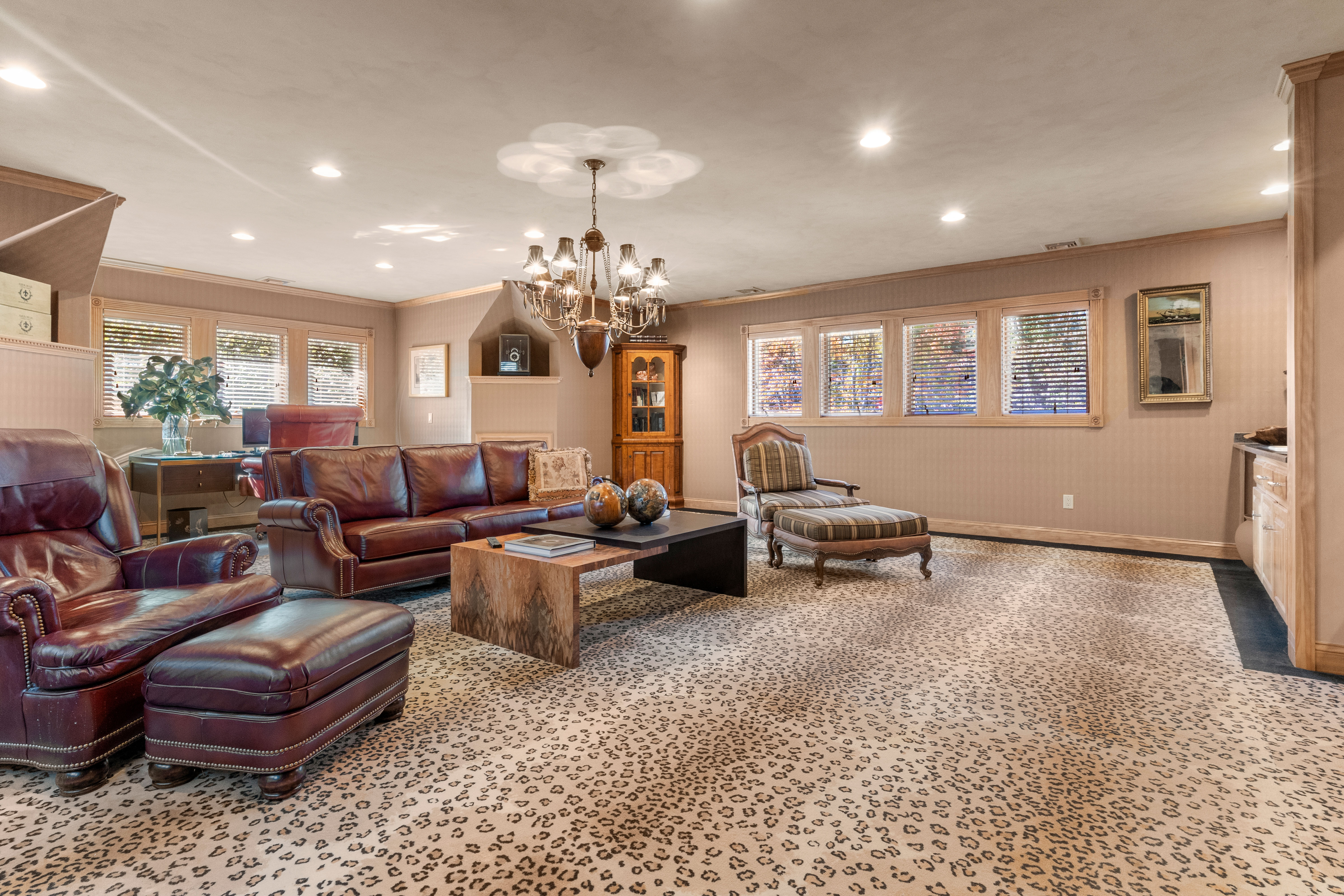  8 Hawk Hill Lane, Ipswich, MA, 01938 - 物件實景