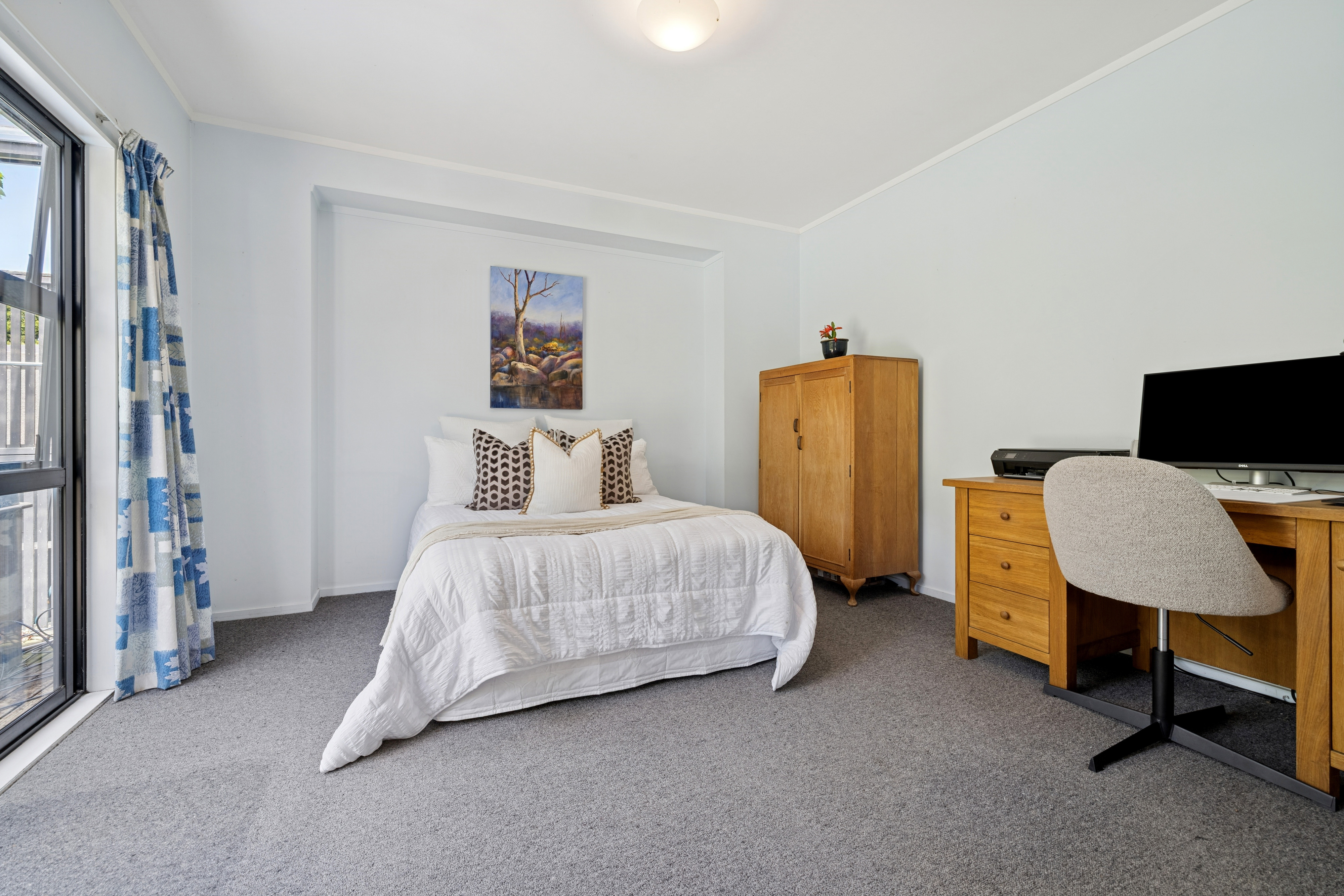  18 Lathrope Road, Riverhead - 物件實景