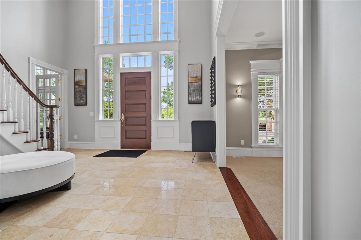 Bloomington, Illinois, 61704, United States, 4 Bedrooms Bedrooms, ,7 BathroomsBathrooms,Residential,For Sale,1941288