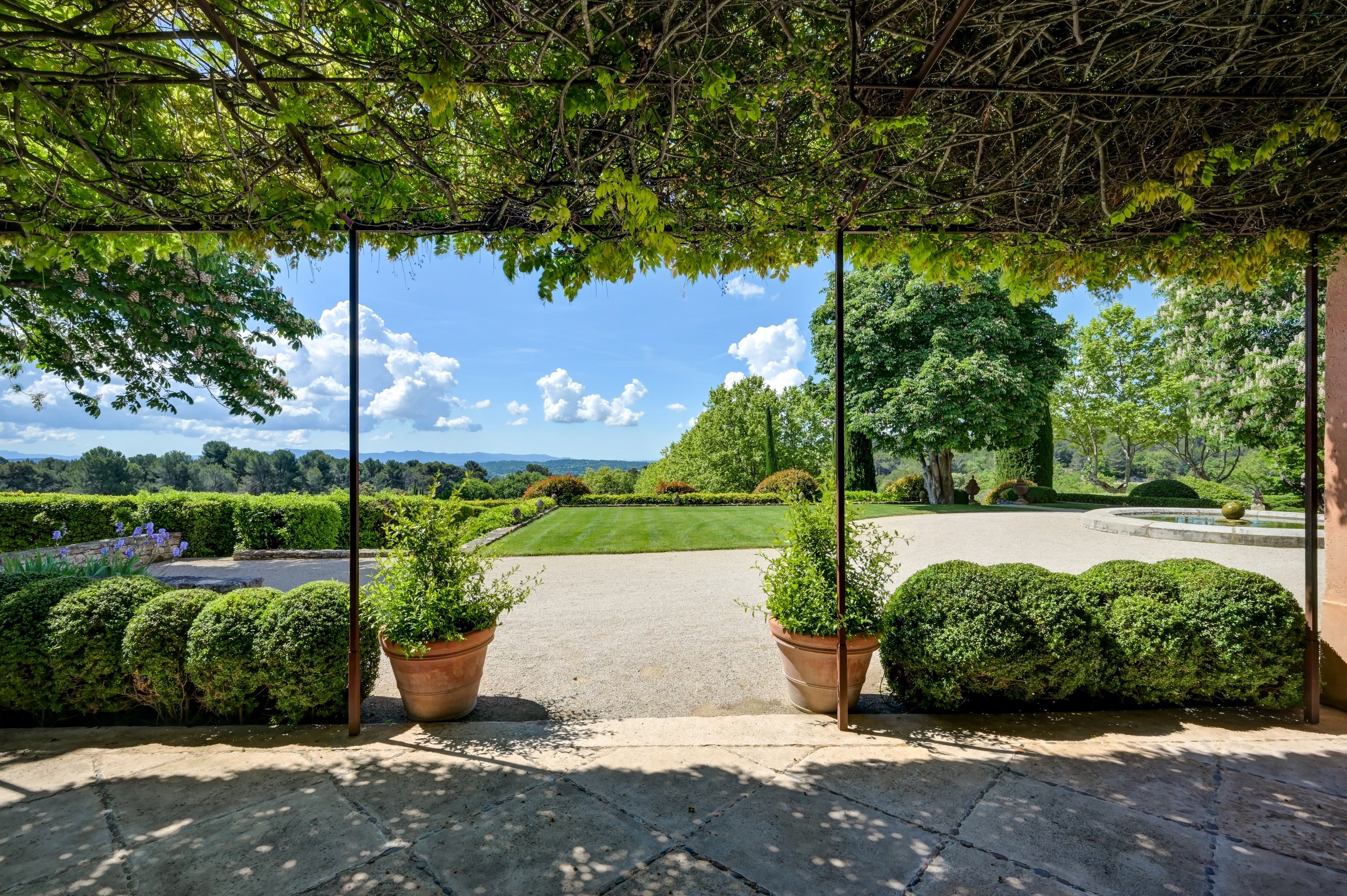  Just Minutes from the Centre of Aix-en-Provence  Exceptional 600 sq.m Bastide … - 物件實景