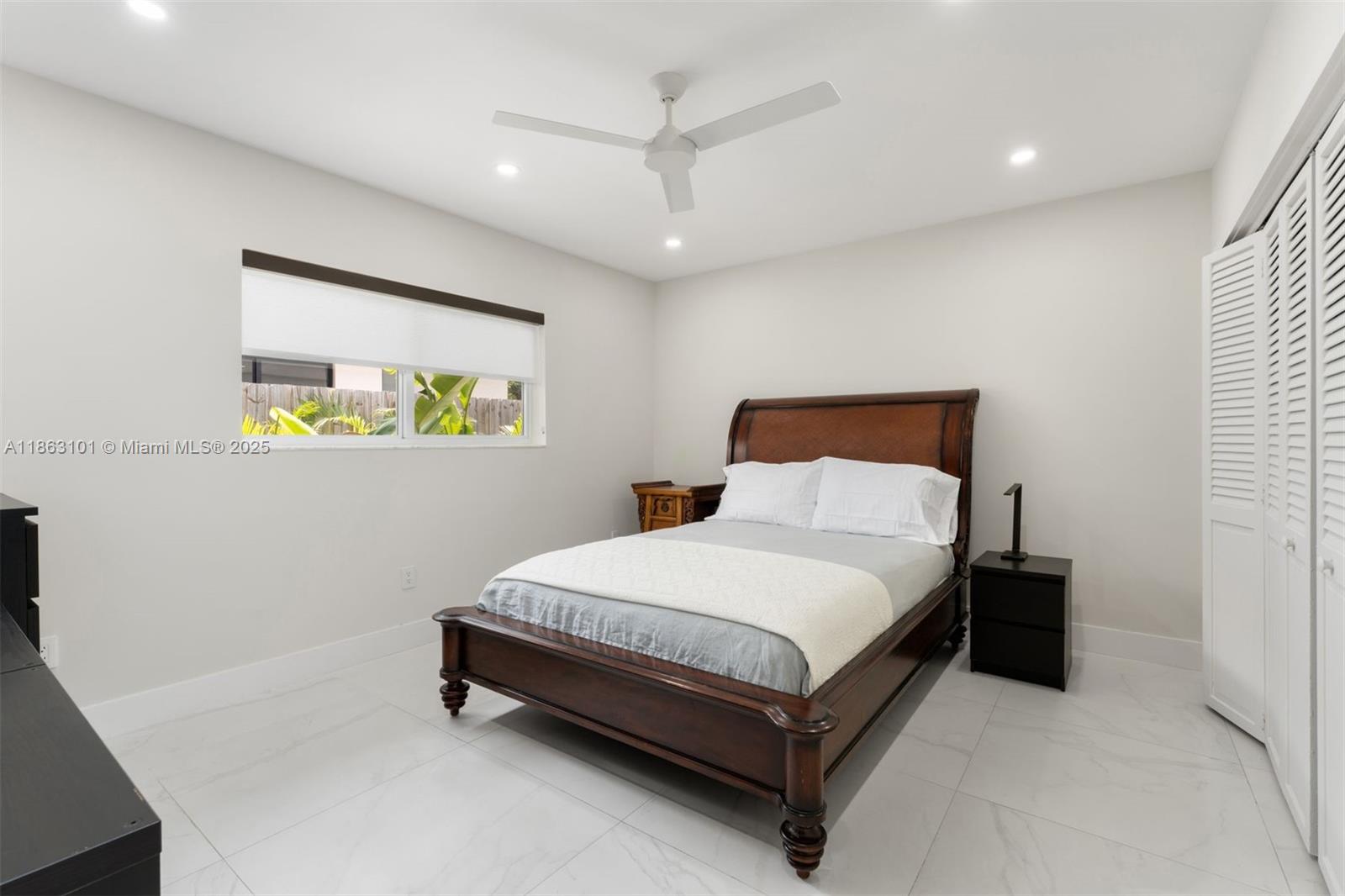 Miami Beach, Florida, 33141, United States, 3 Bedrooms Bedrooms, ,2 BathroomsBathrooms,Residential,For Sale,1927176