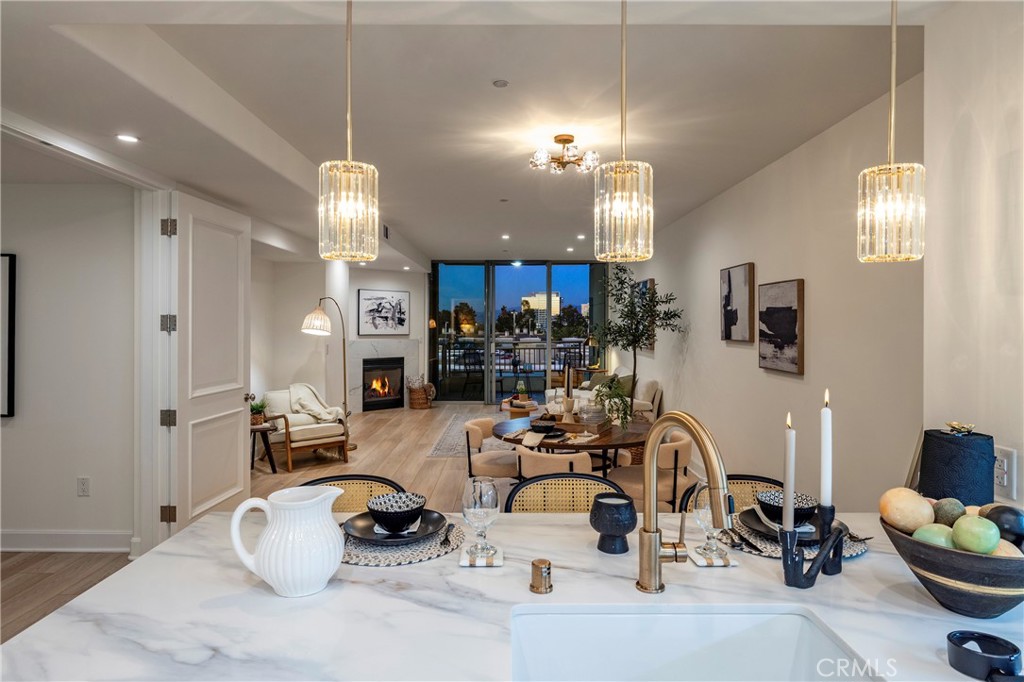 Irvine, California, 92612, United States, 2 Bedrooms Bedrooms, ,2 BathroomsBathrooms,Residential,For Sale,1989675