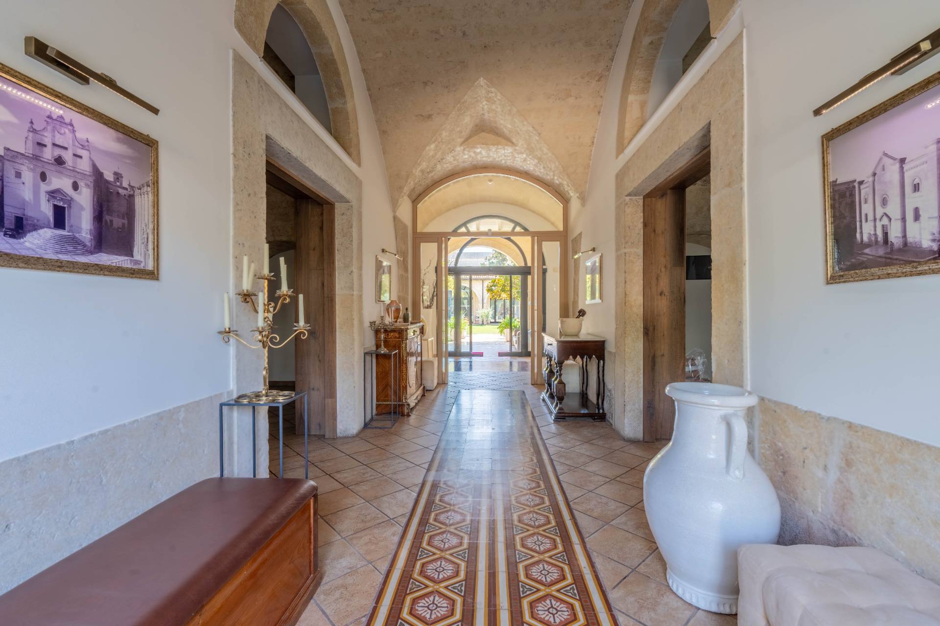 Altamura, Bari, 70022, IT, 21 Bedrooms Bedrooms, ,24 BathroomsBathrooms,Residential,For Sale,1947459