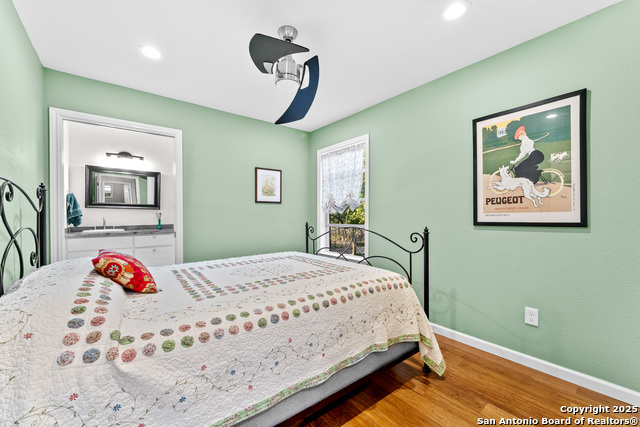 Seguin, Texas, 78155, United States, ,2 BathroomsBathrooms,Residential,For Sale,1983192