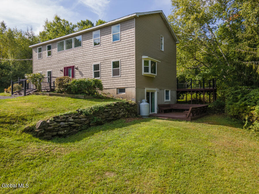 Summit, New York, 12175, United States, 3 Bedrooms Bedrooms, ,4 BathroomsBathrooms,Residential,For Sale,1942619
