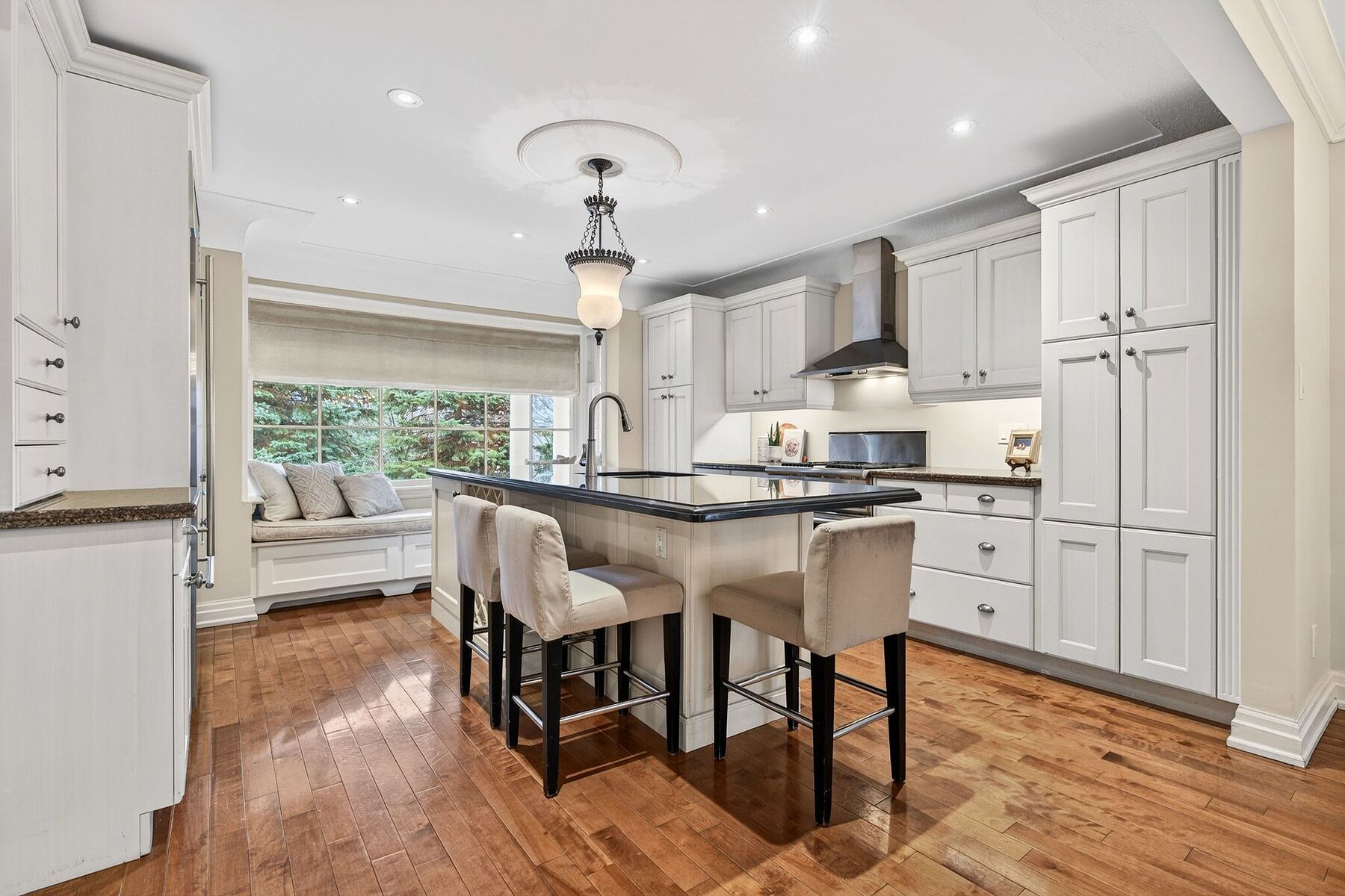  Aldershot Lakeside Elegance - 物件實景