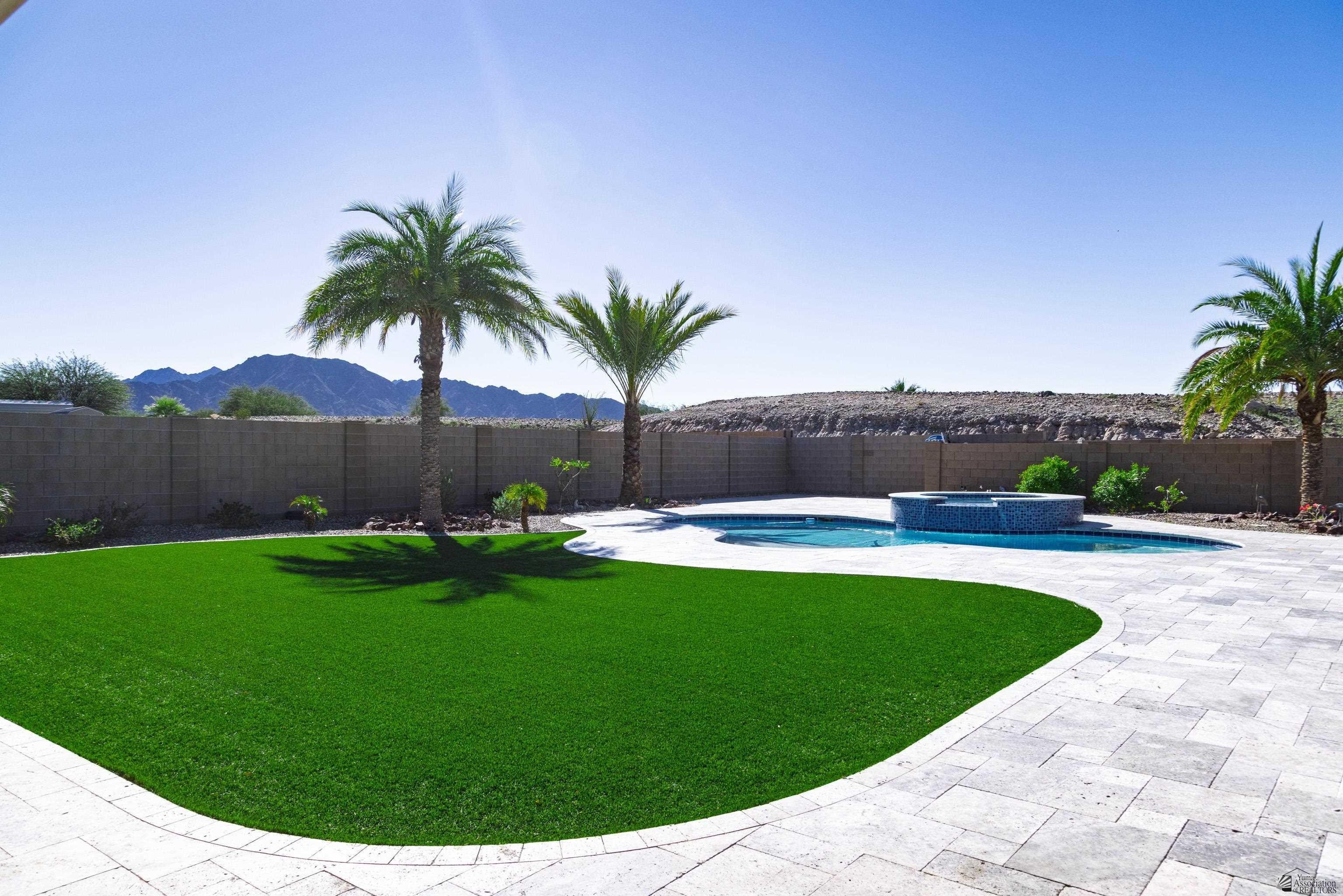 Yuma, Arizona, 85367, United States, 3 Bedrooms Bedrooms, ,1 BathroomBathrooms,Residential,For Sale,1977139