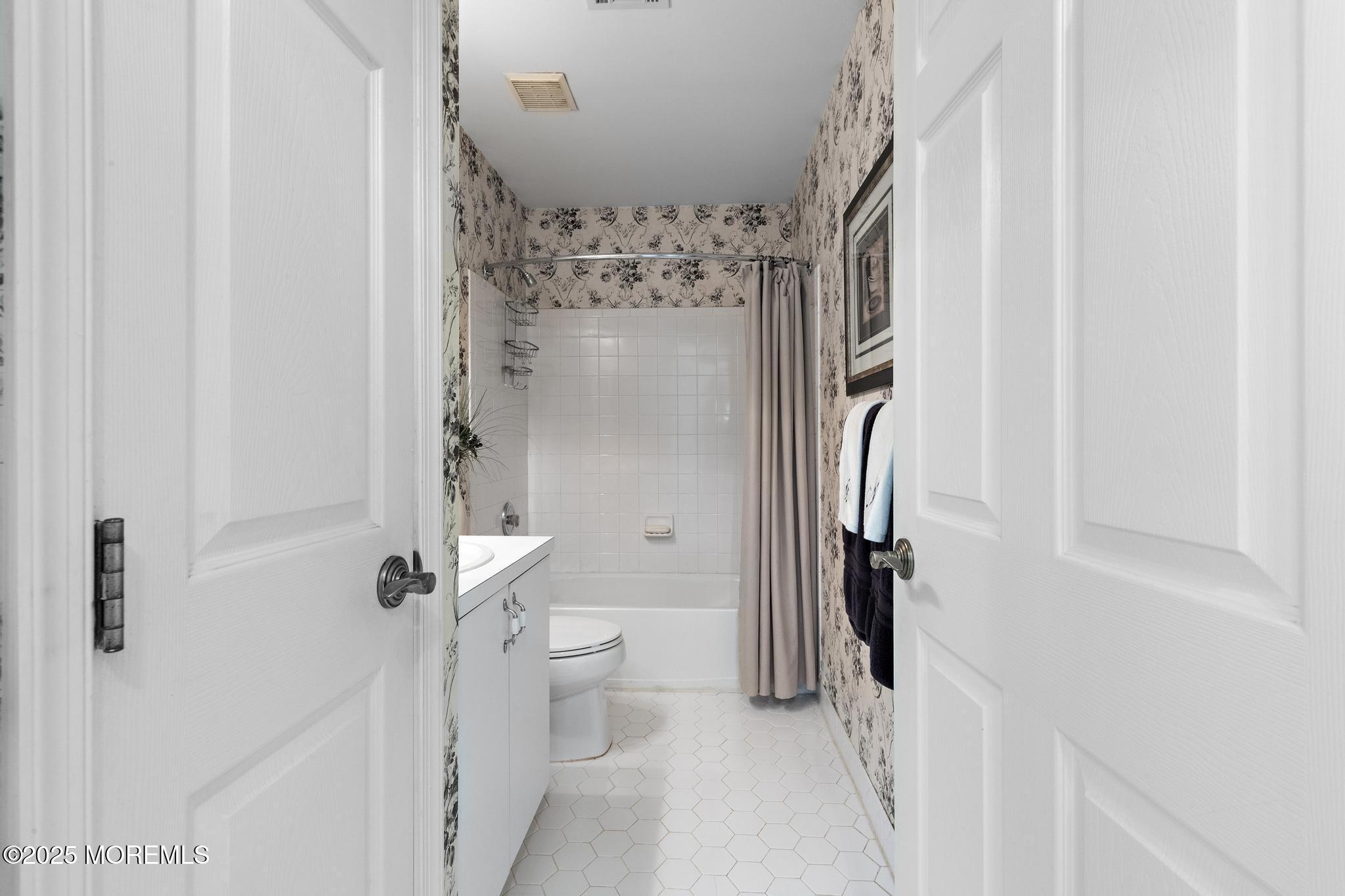 Manasquan, New Jersey, 08736, United States, 3 Bedrooms Bedrooms, ,3 BathroomsBathrooms,Residential,For Sale,1856879