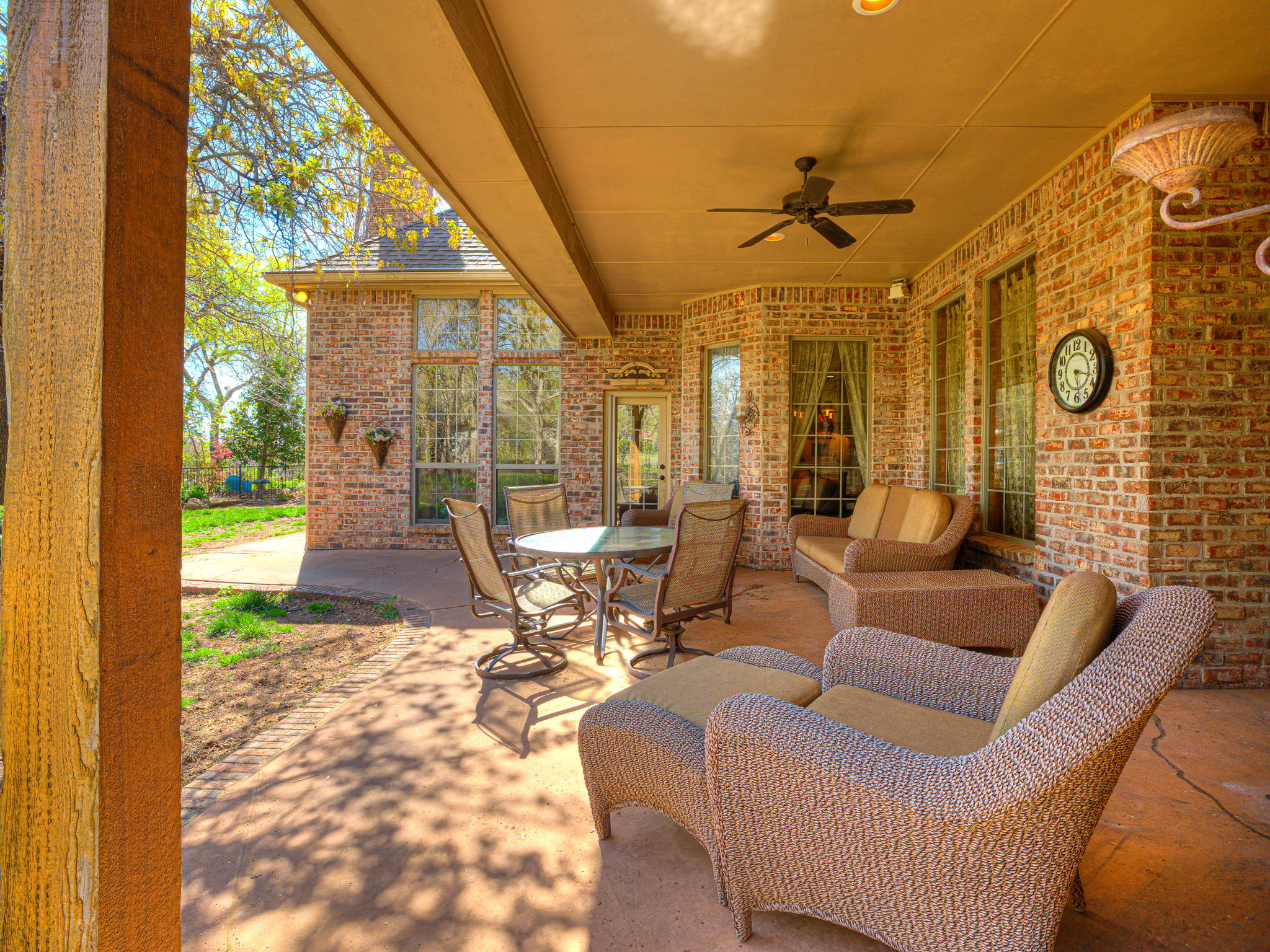 Edmond, Oklahoma, 73003, United States, 3 Bedrooms Bedrooms, ,3 BathroomsBathrooms,Residential,For Sale,1907652