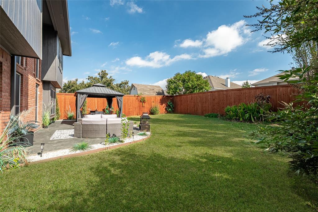 Denton, Texas, 76210, United States, 5 Bedrooms Bedrooms, ,3 BathroomsBathrooms,Residential,For Sale,1972740