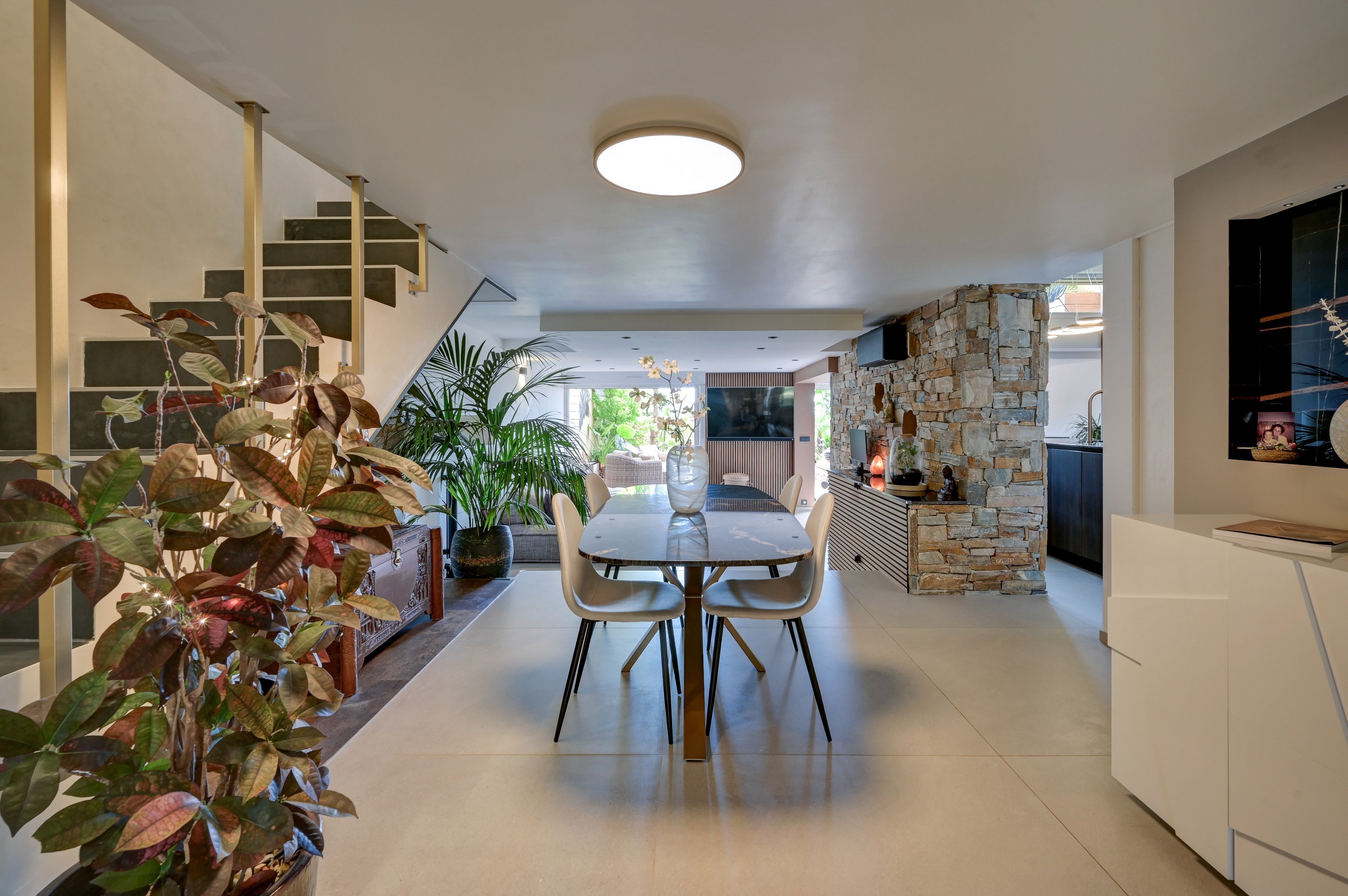  Bandol – 3-Bedroom Sea View Apartment with Pool - 物件實景