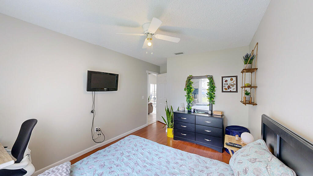 3329 Lake View Circle, Melbourne, Florida, 32934, United States, 4 Bedrooms Bedrooms, ,3 BathroomsBathrooms,Residential,For Sale,3329 Lake View Circle,1482644