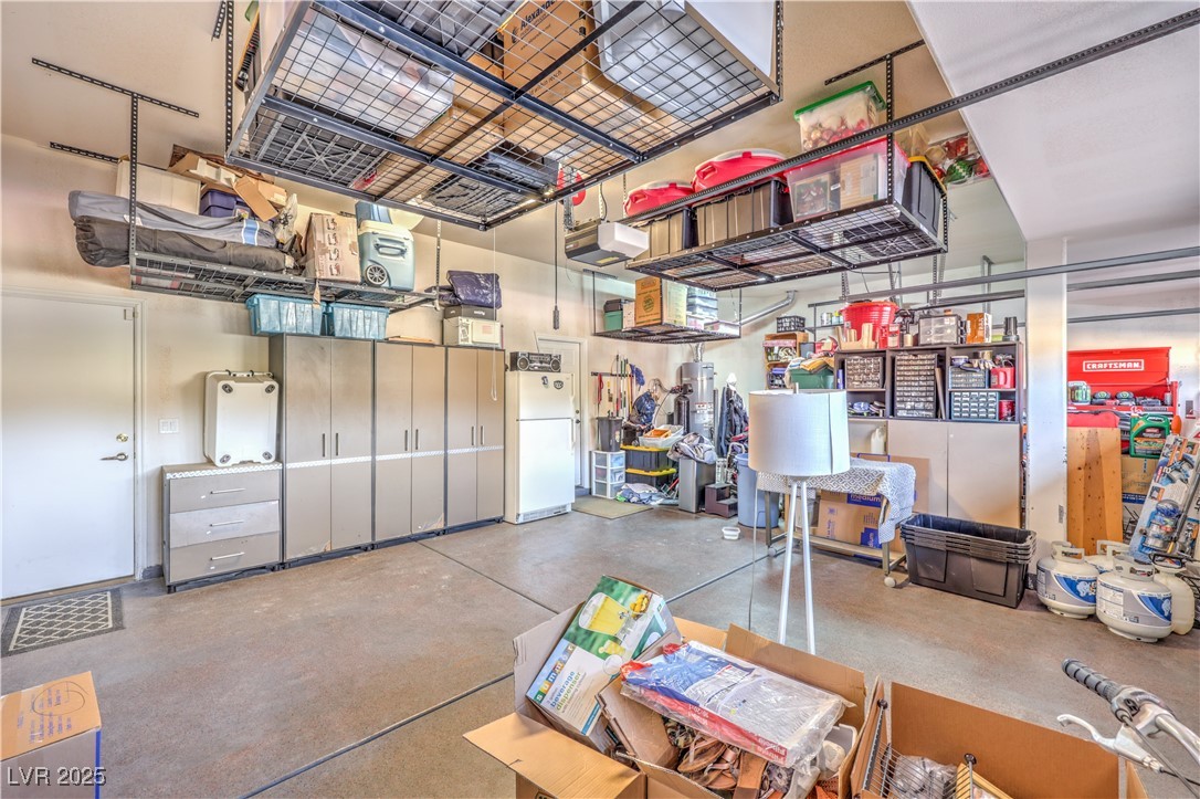 North Las Vegas, Nevada, 89084, United States, 5 Bedrooms Bedrooms, ,4 BathroomsBathrooms,Residential,For Sale,1989651