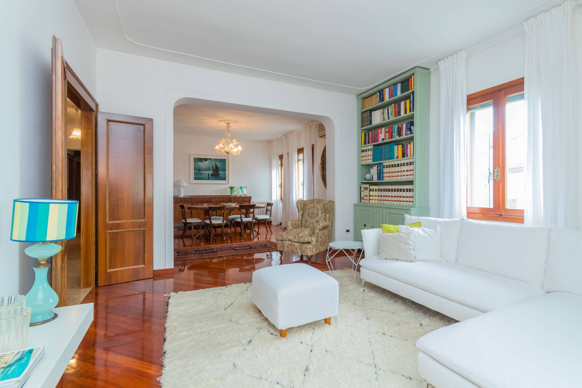 Venezia, Venezia, 30100, IT, 4 Bedrooms Bedrooms, ,2 BathroomsBathrooms,Residential,For Sale,1786336