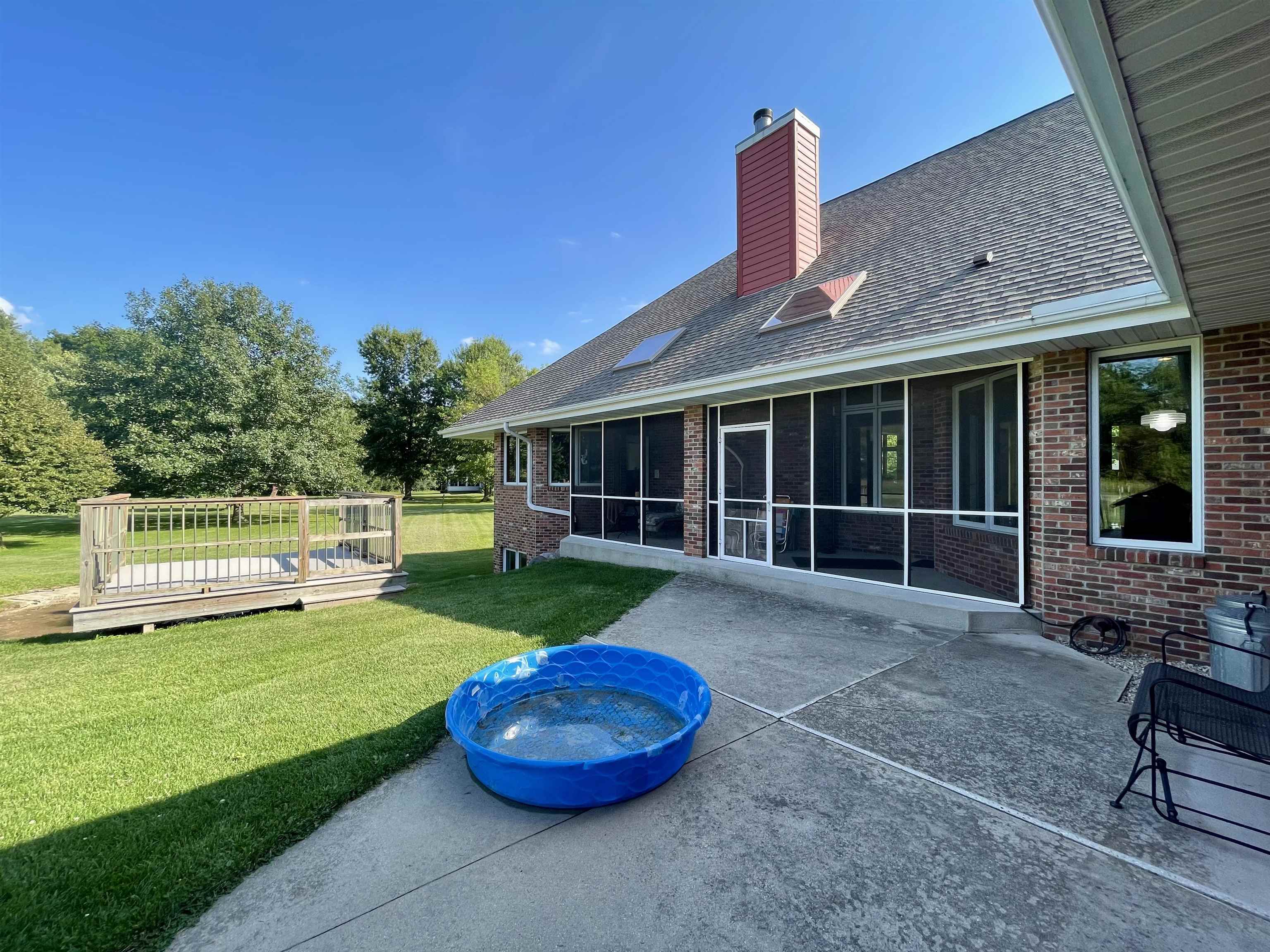 Janesville, Wisconsin, 53545, United States, 5 Bedrooms Bedrooms, ,4 BathroomsBathrooms,Residential,For Sale,1921861