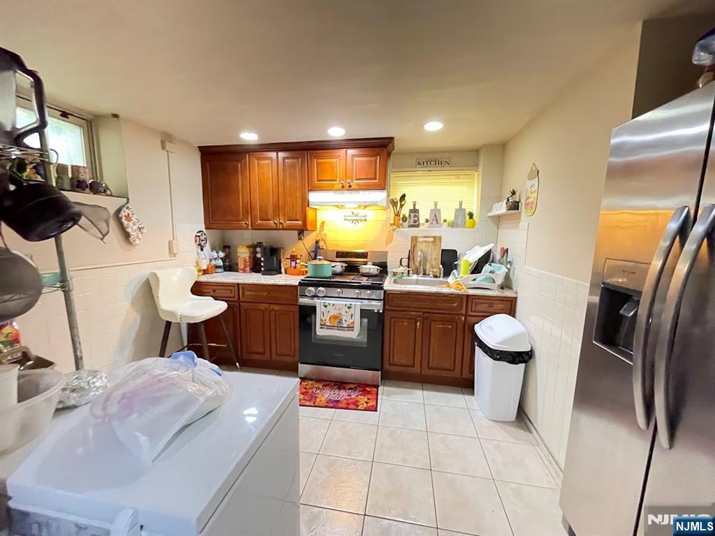 Newark, New Jersey, 07104, United States, 7 Bedrooms Bedrooms, ,4 BathroomsBathrooms,Residential,For Sale,1980017