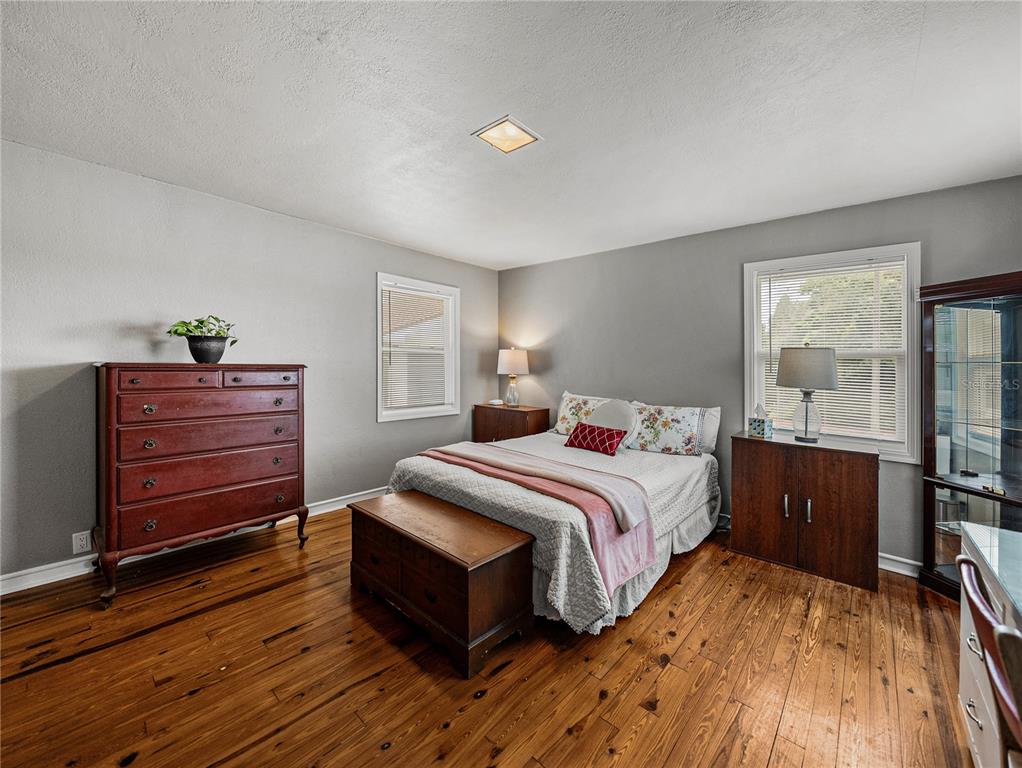 Lake Wales, Florida, 33898, United States, 3 Bedrooms Bedrooms, ,2 BathroomsBathrooms,Residential,For Sale,1950388