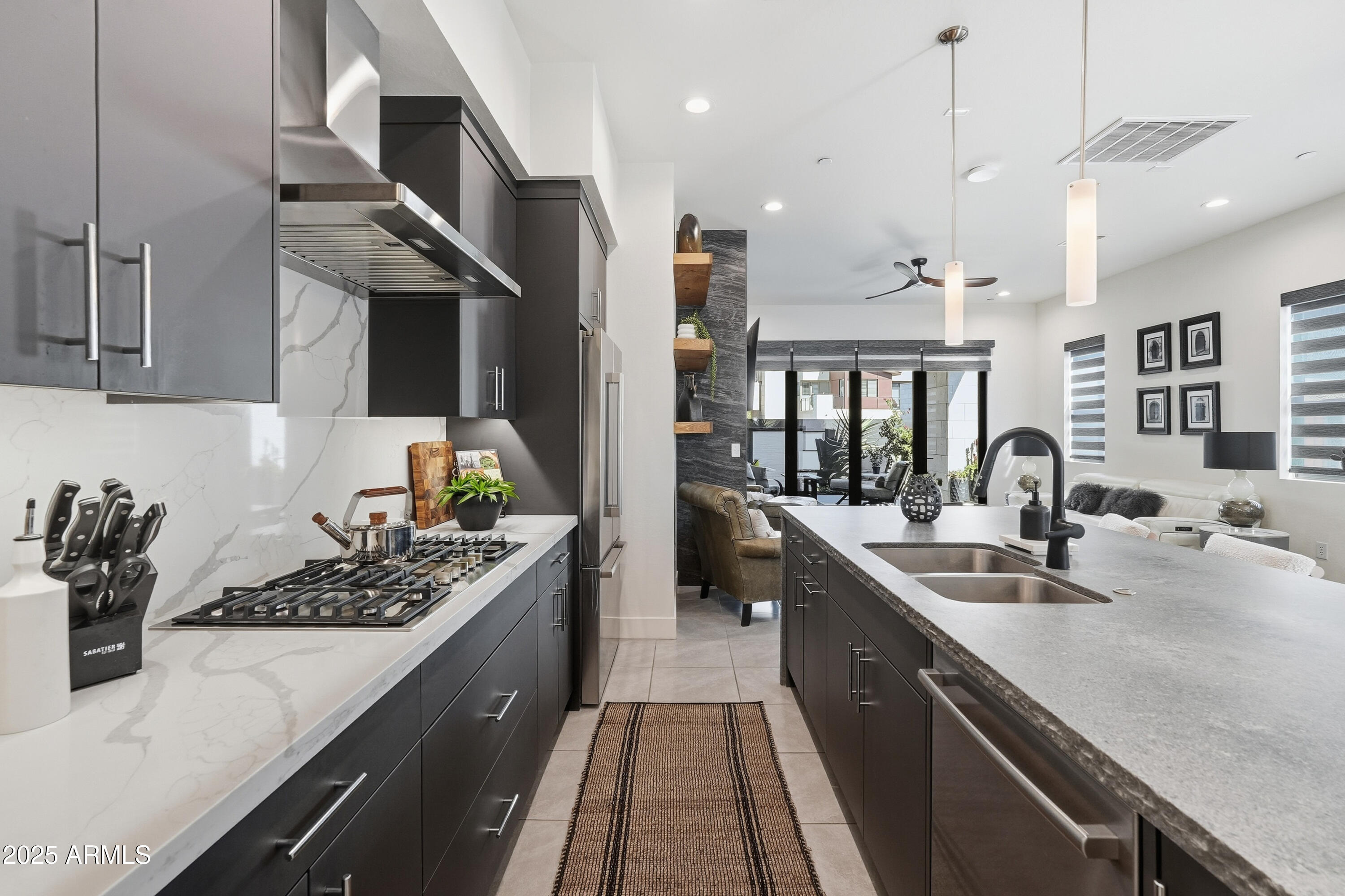 Carefree, Arizona, 85377, United States, 3 Bedrooms Bedrooms, ,3 BathroomsBathrooms,Residential,For Sale,1989596