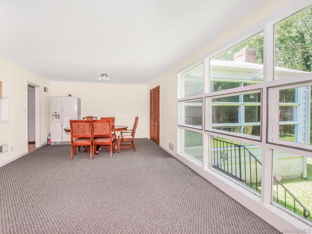 New Rochelle, New York, 10804, United States, 3 Bedrooms Bedrooms, ,2 BathroomsBathrooms,Residential,For Sale,1943386
