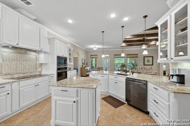 Fair Oaks Ranch, Texas, 78015, United States, 4 Bedrooms Bedrooms, ,4 BathroomsBathrooms,Residential,For Sale,1917341