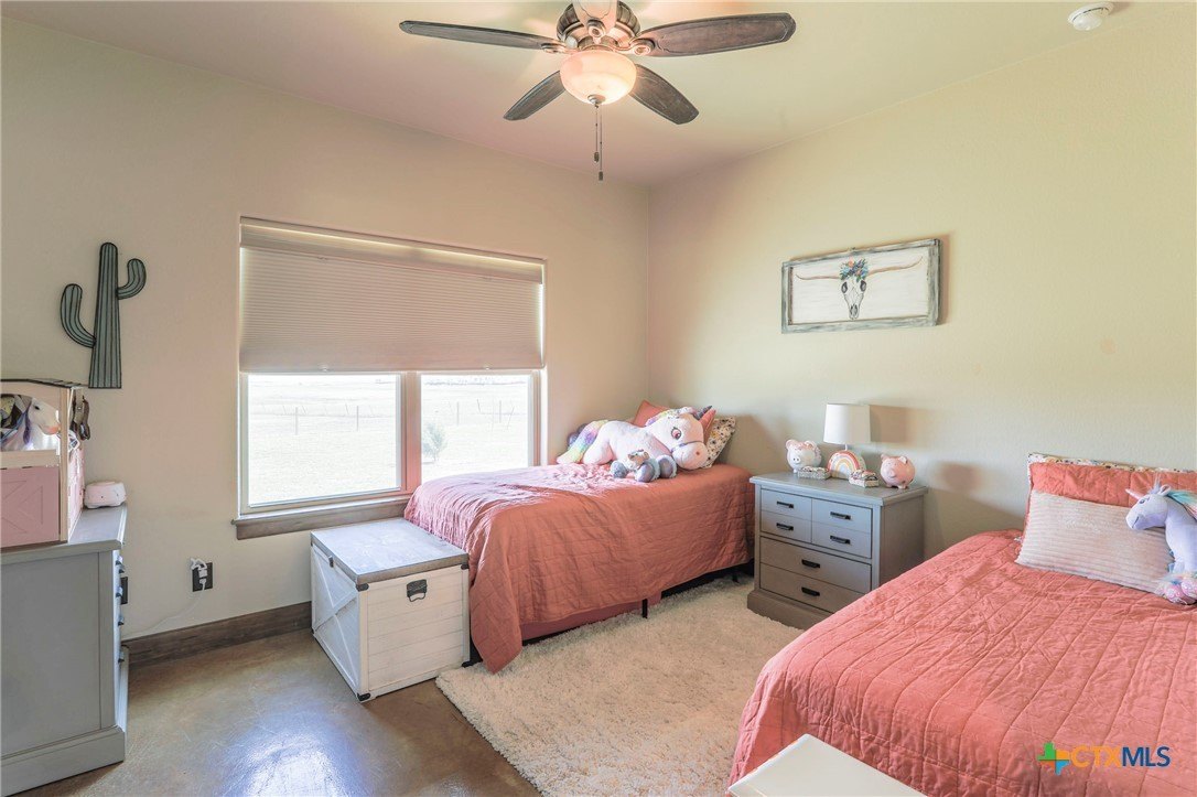 Granger, Texas, 76530, United States, 3 Bedrooms Bedrooms, ,2 BathroomsBathrooms,Residential,For Sale,1923229