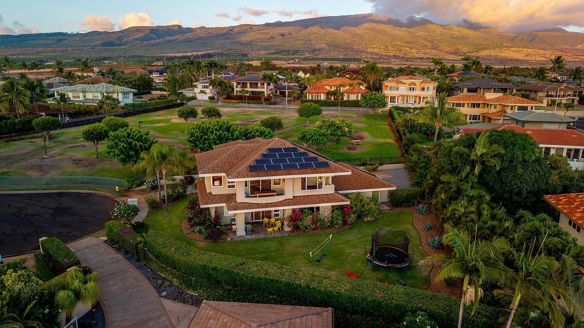 Lahaina, Hawaii, 96761, United States, 4 Bedrooms Bedrooms, ,4 BathroomsBathrooms,Residential,For Sale,1901964