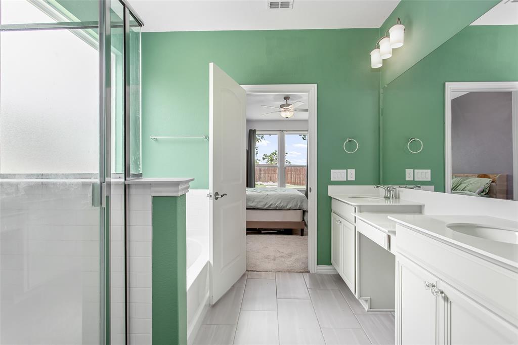 Anna, Texas, 75409, United States, 5 Bedrooms Bedrooms, ,3 BathroomsBathrooms,Residential,For Sale,1896421