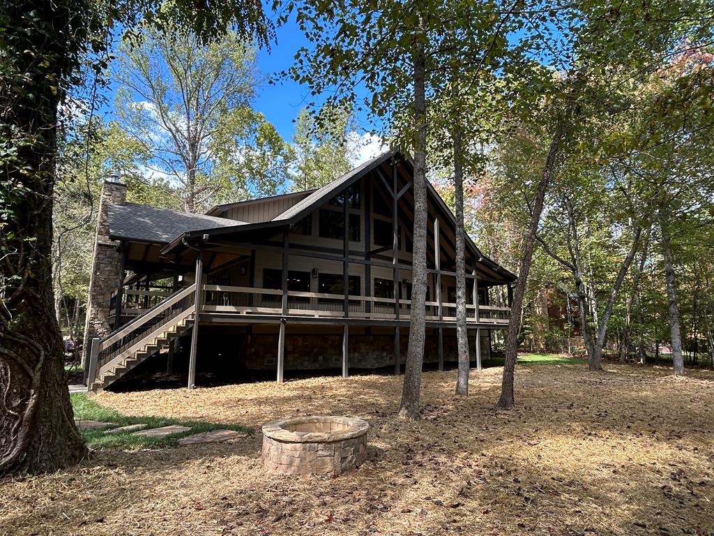 Mineral Bluff, Georgia, 30559, United States, 4 Bedrooms Bedrooms, ,5 BathroomsBathrooms,Residential,For Sale,1858917