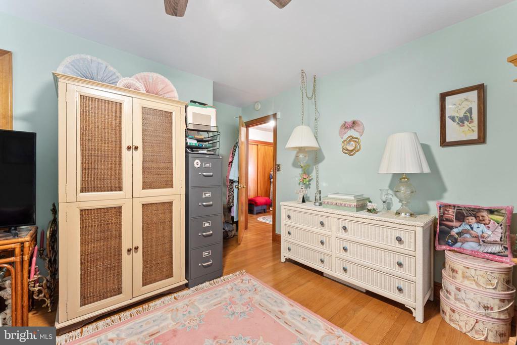 Fredericksburg, Virginia, 22407, United States, 5 Bedrooms Bedrooms, ,3 BathroomsBathrooms,Residential,For Sale,1925388