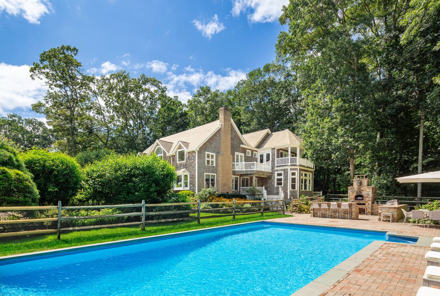  Serene Gated Retreat with Farm Vistas in Water Mill - 物件實景