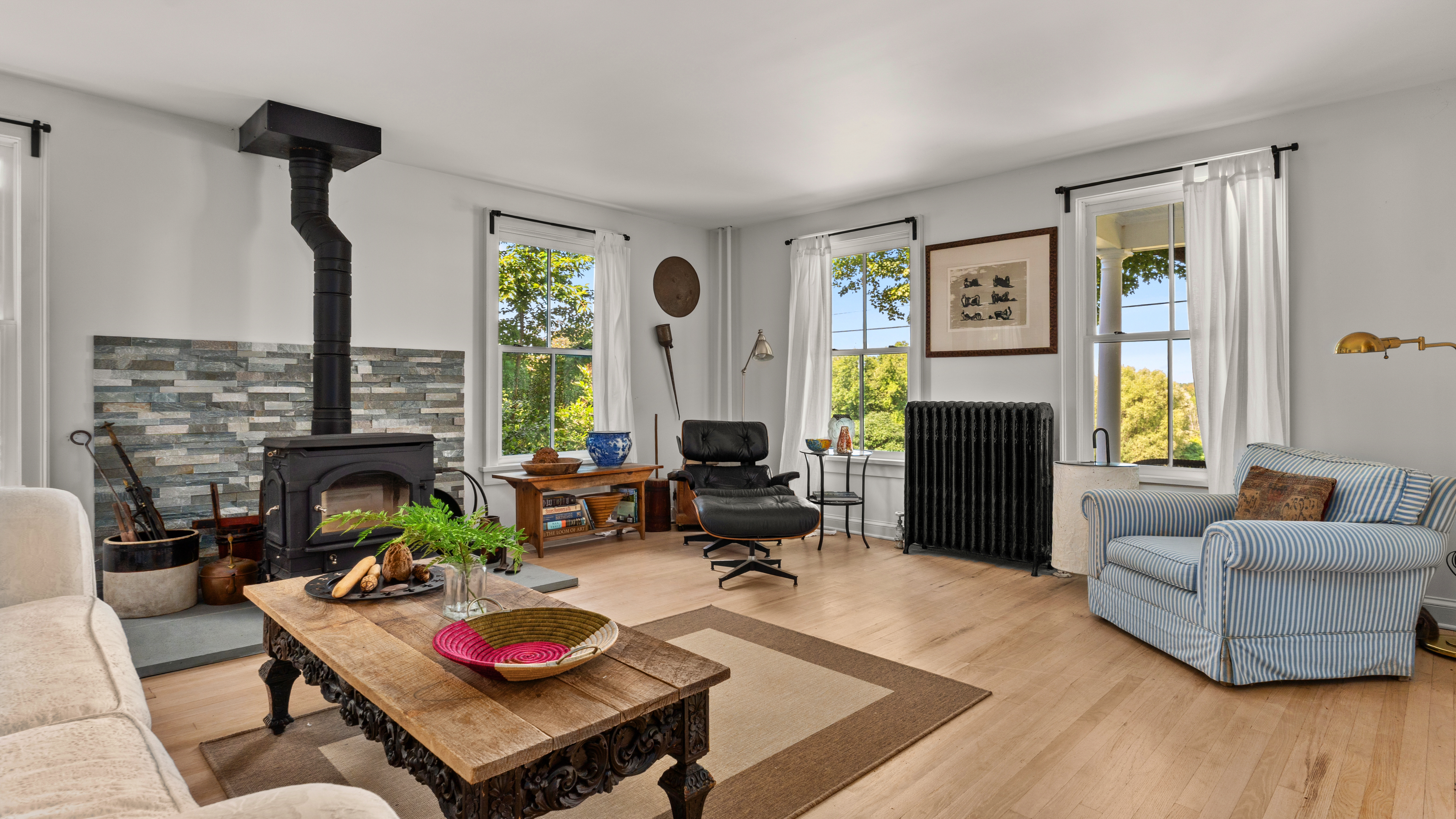  Historic 1860 Farmhouse  Incredible Catskill Views & Bluestone Gardens - 物件實景
